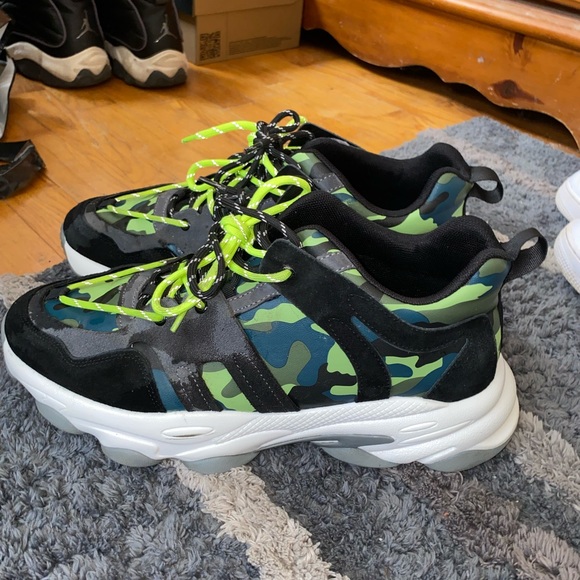 Javi mens shoes, size 11. - Picture 3 of 5